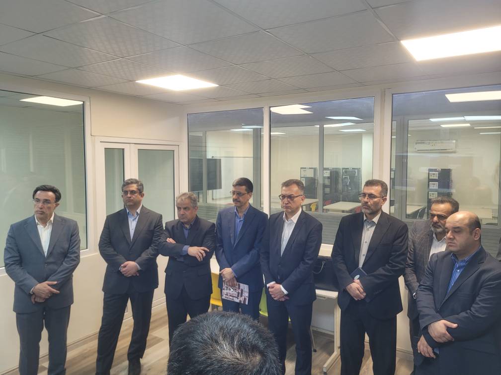 راه‌اندازی مرکز امنیت سایبری مجتمع خراسان پژوهشگاه نیرو در مسیر ارتقای تاب‌آوری سایبری صنعت آب و برق منطقه شرق کشور